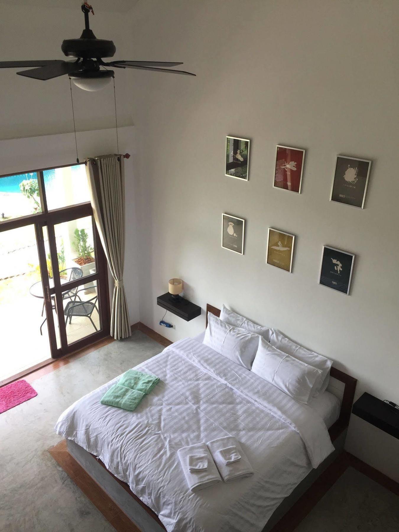 Tree Roots Retreat Hotel Rayong Buitenkant foto